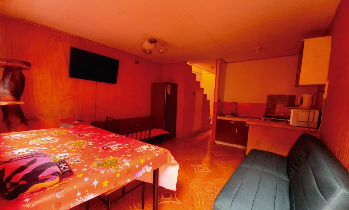 Cabaña N°03 – Tres de Junio